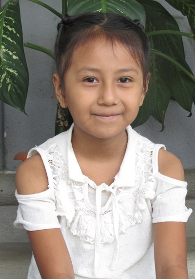 Help Karen Analy by becoming a child sponsor. Sponsoring a child is a rewarding and heartwarming experience.