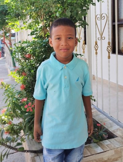 Help Keither Damian by becoming a child sponsor. Sponsoring a child is a rewarding and heartwarming experience.