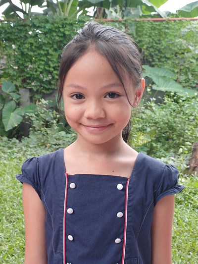 Help Julianne G. by becoming a child sponsor. Sponsoring a child is a rewarding and heartwarming experience.