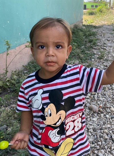 Help Lucas Jesus by becoming a child sponsor. Sponsoring a child is a rewarding and heartwarming experience.