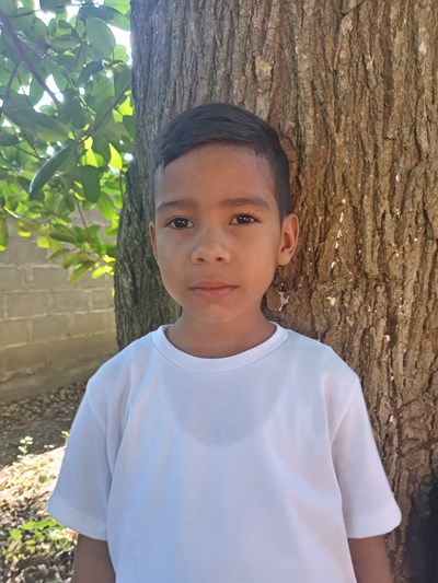 Help Victor Manuel by becoming a child sponsor. Sponsoring a child is a rewarding and heartwarming experience.