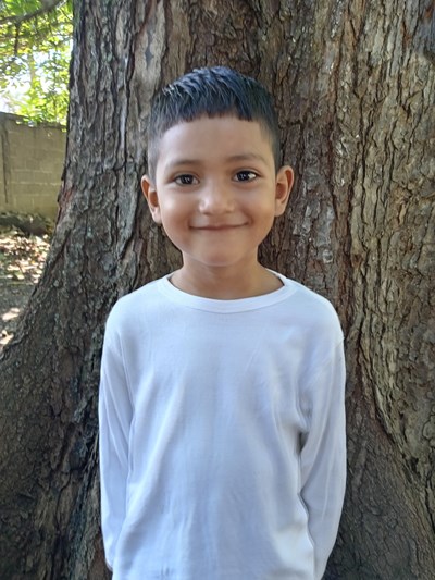 Help Anthony Josue by becoming a child sponsor. Sponsoring a child is a rewarding and heartwarming experience.