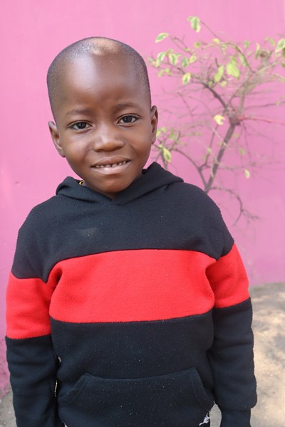 Help Emmanuel by becoming a child sponsor. Sponsoring a child is a rewarding and heartwarming experience.