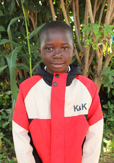 Help Alexander by becoming a child sponsor. Sponsoring a child is a rewarding and heartwarming experience.
