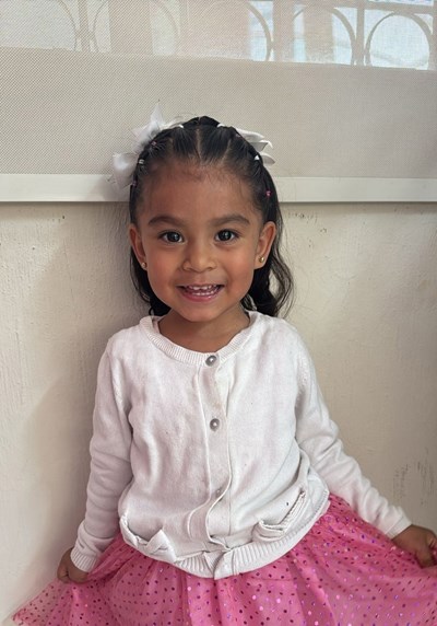 Help America Dayanna by becoming a child sponsor. Sponsoring a child is a rewarding and heartwarming experience.