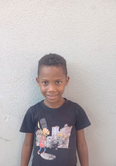 Help Nick Yeiden by becoming a child sponsor. Sponsoring a child is a rewarding and heartwarming experience.
