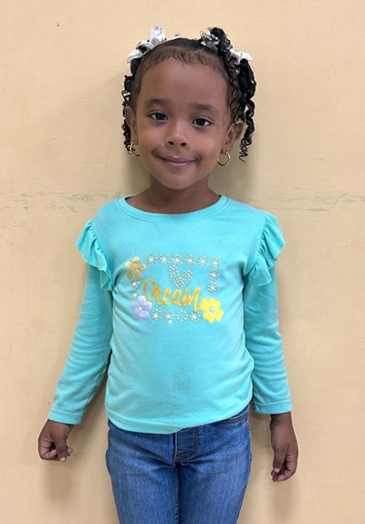 Help Johannys sofia by becoming a child sponsor. Sponsoring a child is a rewarding and heartwarming experience.