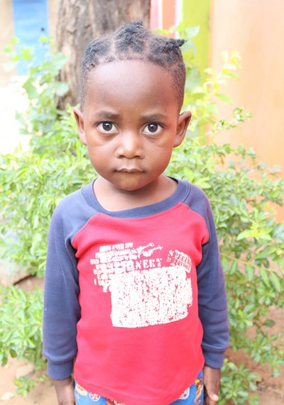 Help Jaziel by becoming a child sponsor. Sponsoring a child is a rewarding and heartwarming experience.