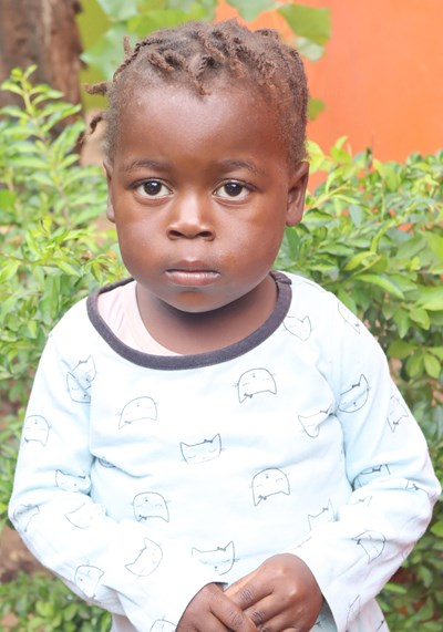 Help Natalia by becoming a child sponsor. Sponsoring a child is a rewarding and heartwarming experience.