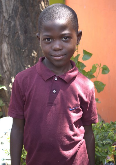 Help Elijah by becoming a child sponsor. Sponsoring a child is a rewarding and heartwarming experience.