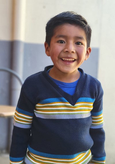 Help Kever Melquisedec by becoming a child sponsor. Sponsoring a child is a rewarding and heartwarming experience.