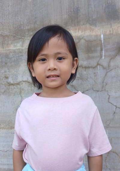 Help Kathalina Jenny by becoming a child sponsor. Sponsoring a child is a rewarding and heartwarming experience.