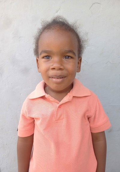 Help Rolbis Aneudy by becoming a child sponsor. Sponsoring a child is a rewarding and heartwarming experience.