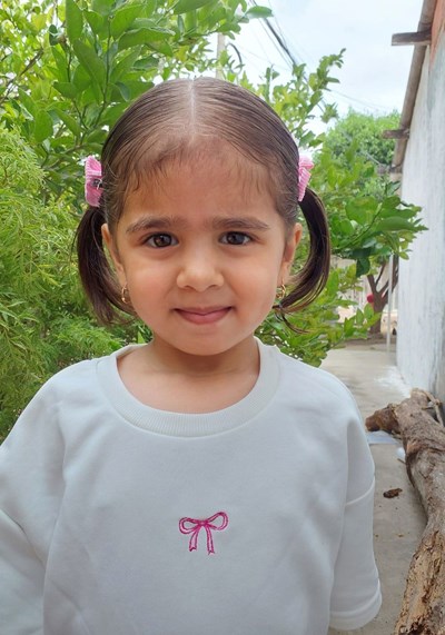 Help Kendall Sofia by becoming a child sponsor. Sponsoring a child is a rewarding and heartwarming experience.