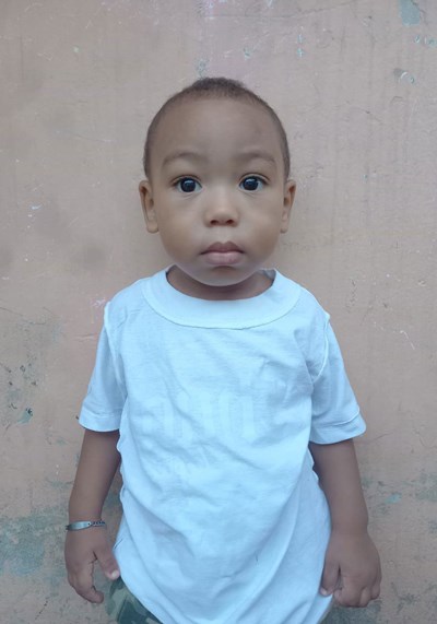 Help Owen Alan by becoming a child sponsor. Sponsoring a child is a rewarding and heartwarming experience.