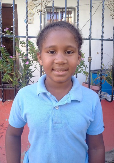 Help Yomaira Edileisy by becoming a child sponsor. Sponsoring a child is a rewarding and heartwarming experience.