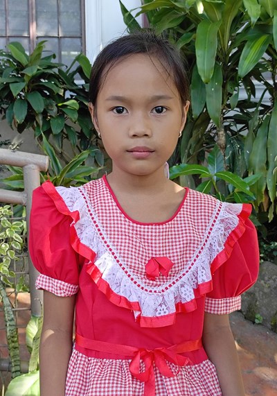 Help Meybel B. by becoming a child sponsor. Sponsoring a child is a rewarding and heartwarming experience.