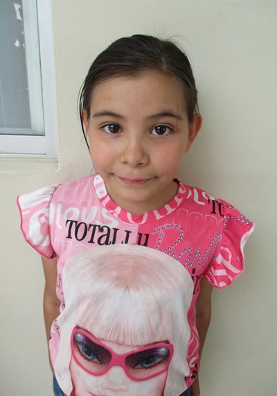 Help Victoria Sophia by becoming a child sponsor. Sponsoring a child is a rewarding and heartwarming experience.