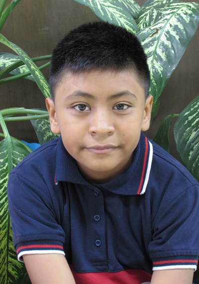 Help Ihan Alexander by becoming a child sponsor. Sponsoring a child is a rewarding and heartwarming experience.