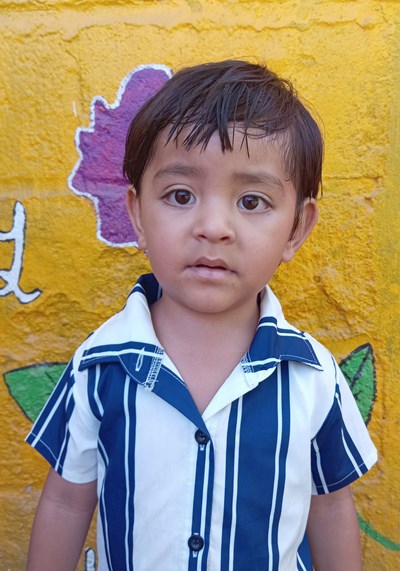 Help Eithan Santiago by becoming a child sponsor. Sponsoring a child is a rewarding and heartwarming experience.