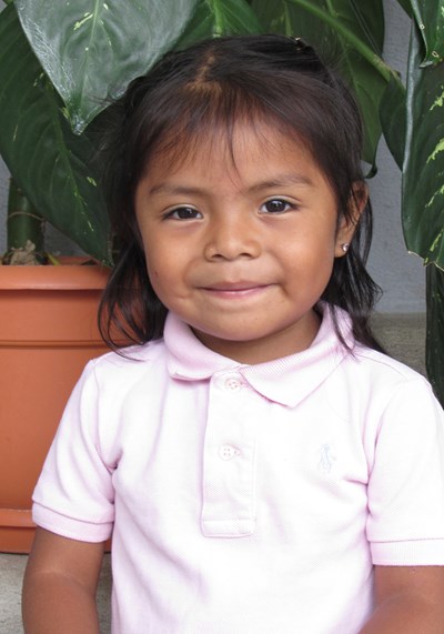Help Mía Sofía by becoming a child sponsor. Sponsoring a child is a rewarding and heartwarming experience.