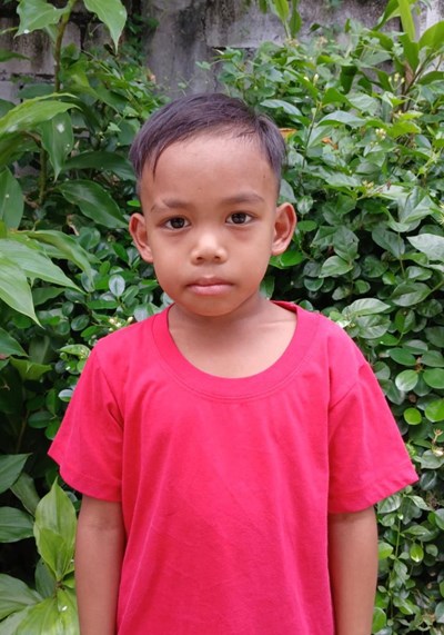 Help Clyde Daniel by becoming a child sponsor. Sponsoring a child is a rewarding and heartwarming experience.